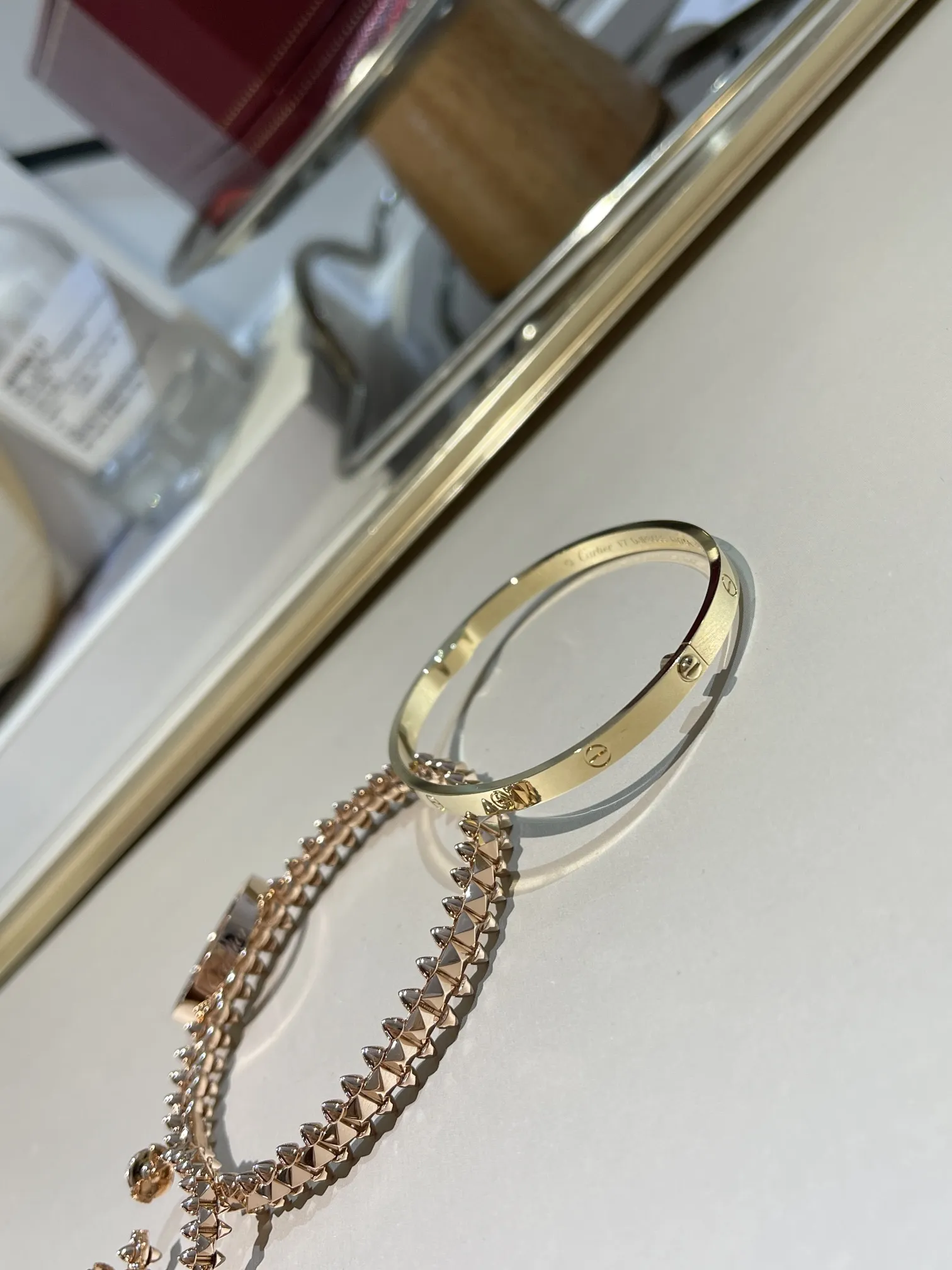 BVLGARI Женский браслет желтое золото BVLGARI Женский браслет желтое золото