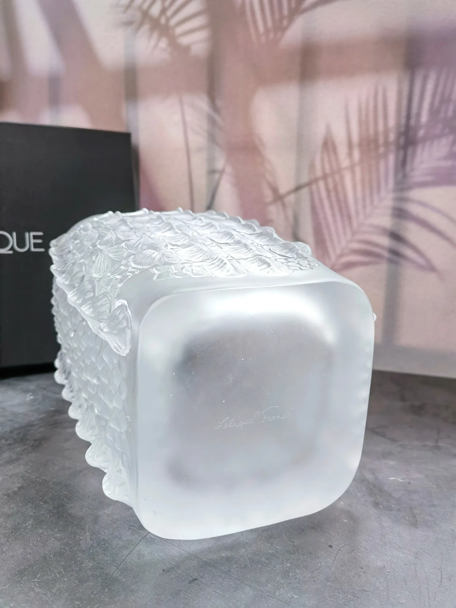 LALIQUE Хрустальная ваза Crocodile LALIQUE Хрустальная ваза Crocodile