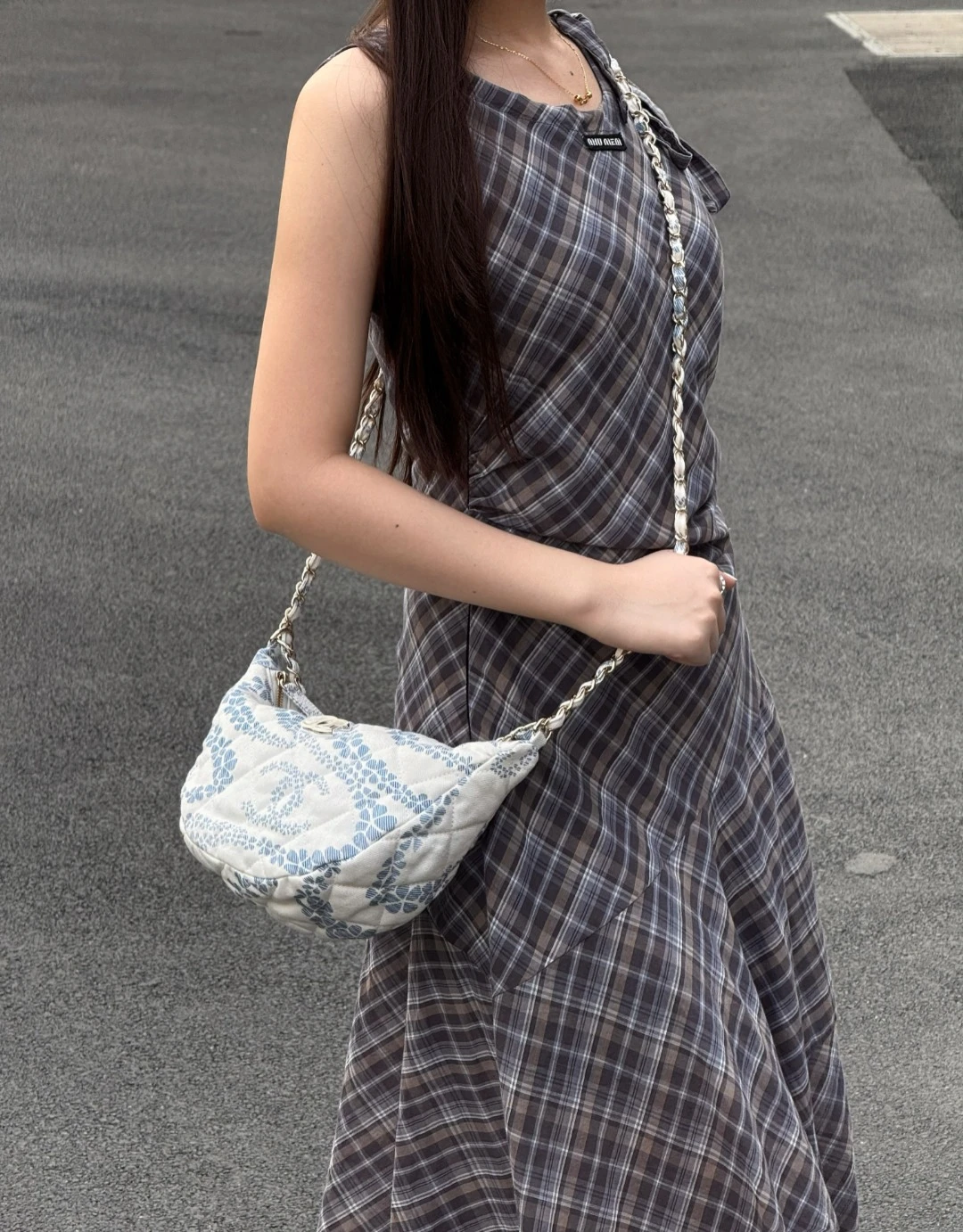 CHANEL Женская сумка Hobo 25 деним CHANEL Женская сумка Hobo 25 деним