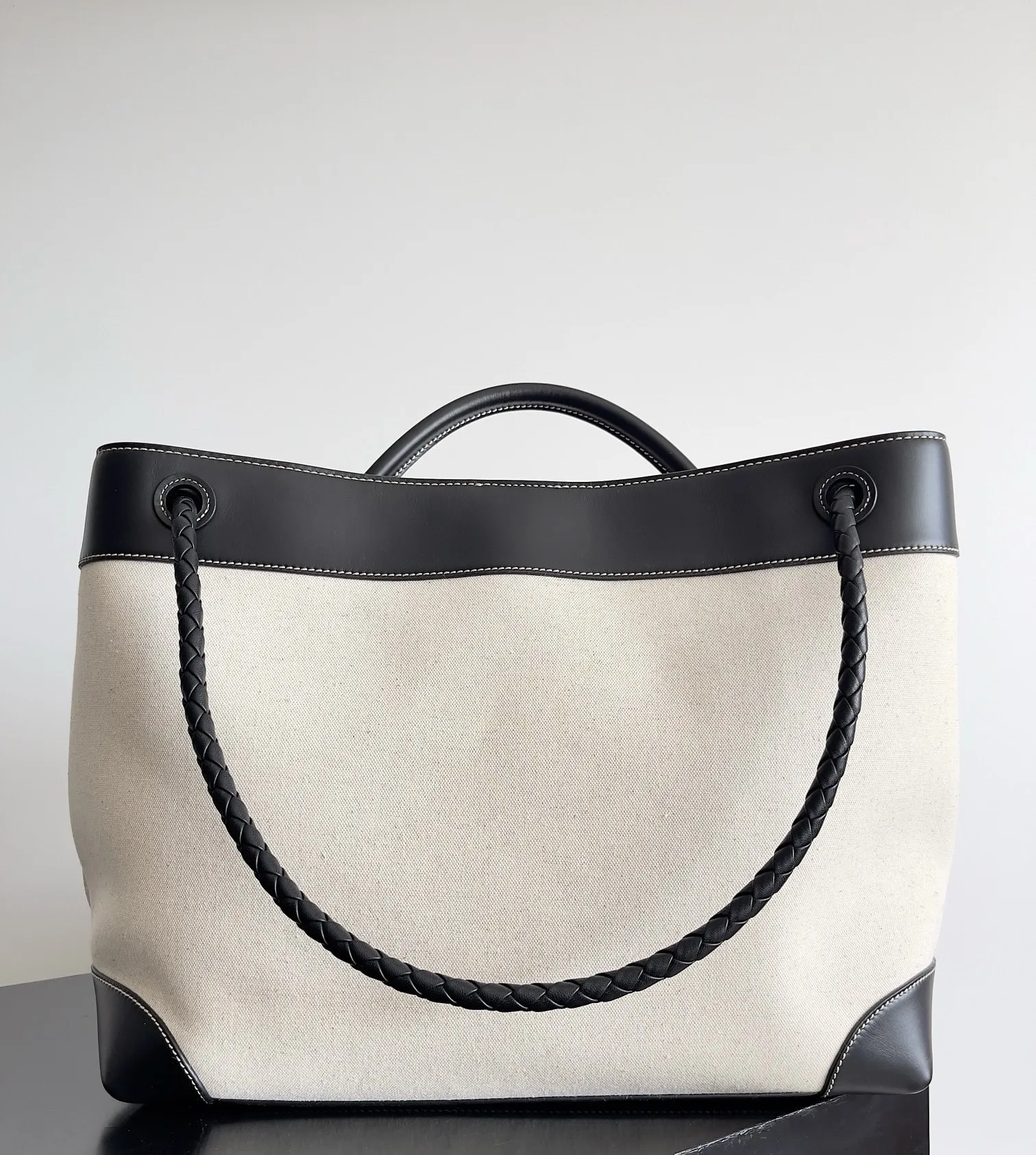 BOTTEGA VENETA Cумка Andiamo комбинированная Large BOTTEGA VENETA Cумка Andiamo комбинированная Large