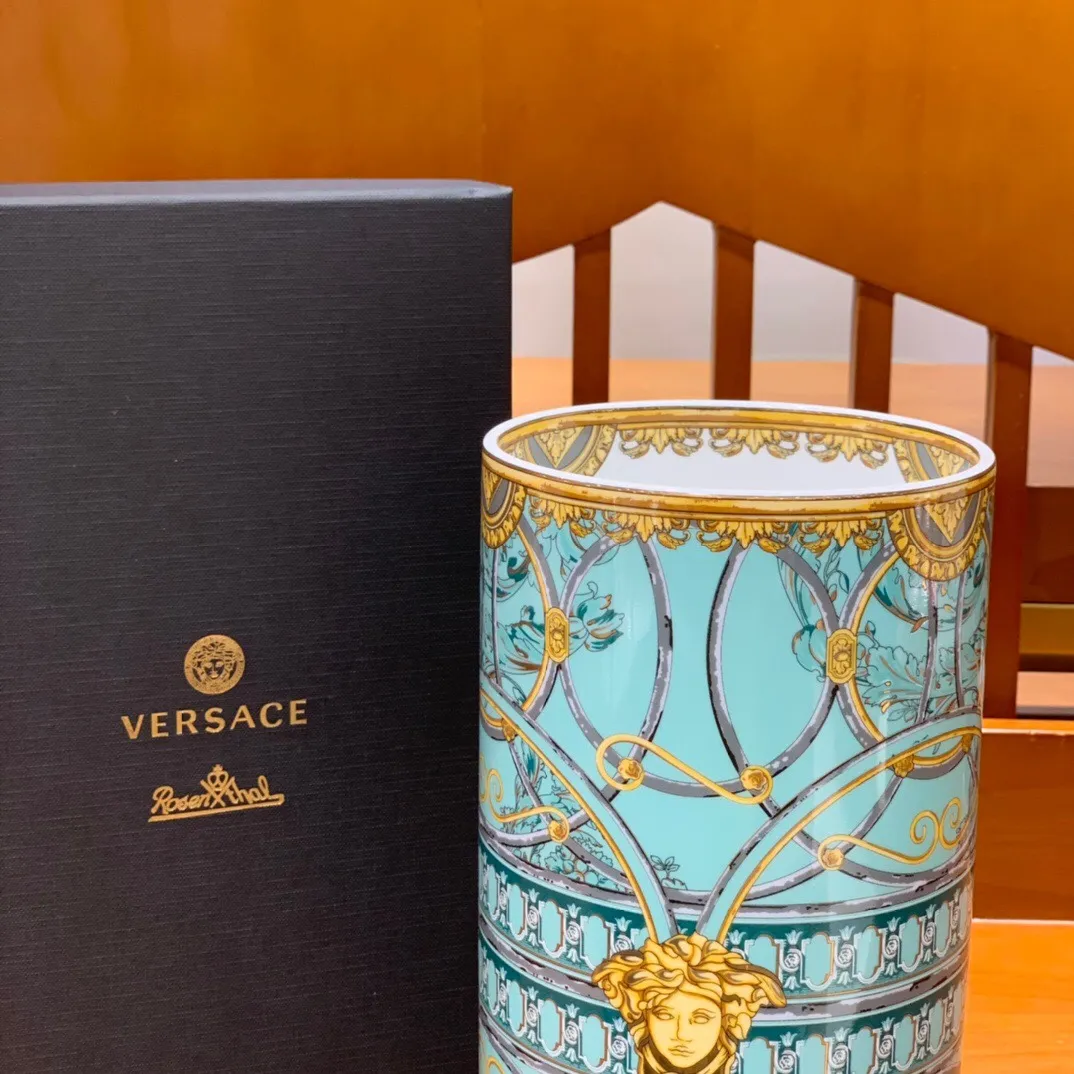 VERSACE Ваза La Scala del Palazzo 25 VERSACE Ваза La Scala del Palazzo 25