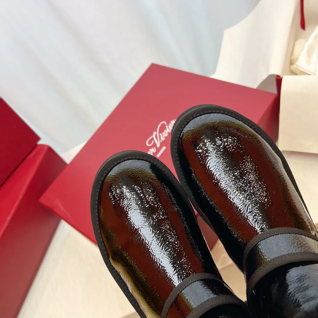 ROGER VIVIER Женские угги ROGER VIVIER Женские угги