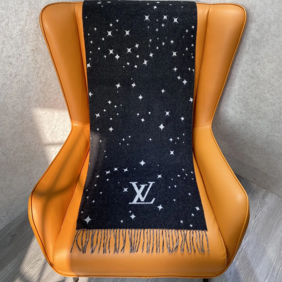 LOUIS VUITTON Женский шарф из кашемира LOUIS VUITTON Женский шарф из кашемира