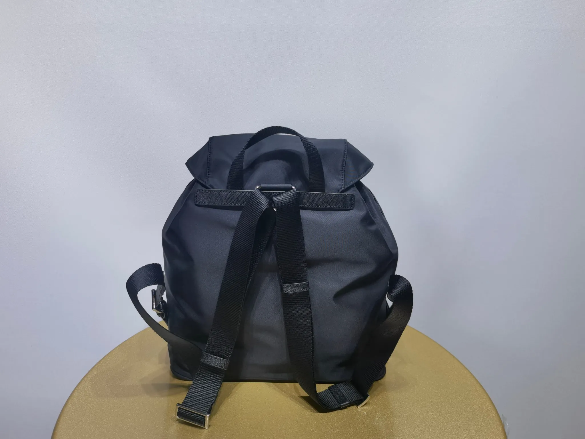 PRADA Женский рюкзак 1BZ005 PRADA Женский рюкзак 1BZ005