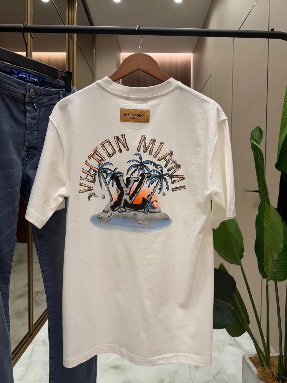 LOUIS VUITTON Мужская футболка с пляжным принтом LOUIS VUITTON Мужская футболка с пляжным принтом