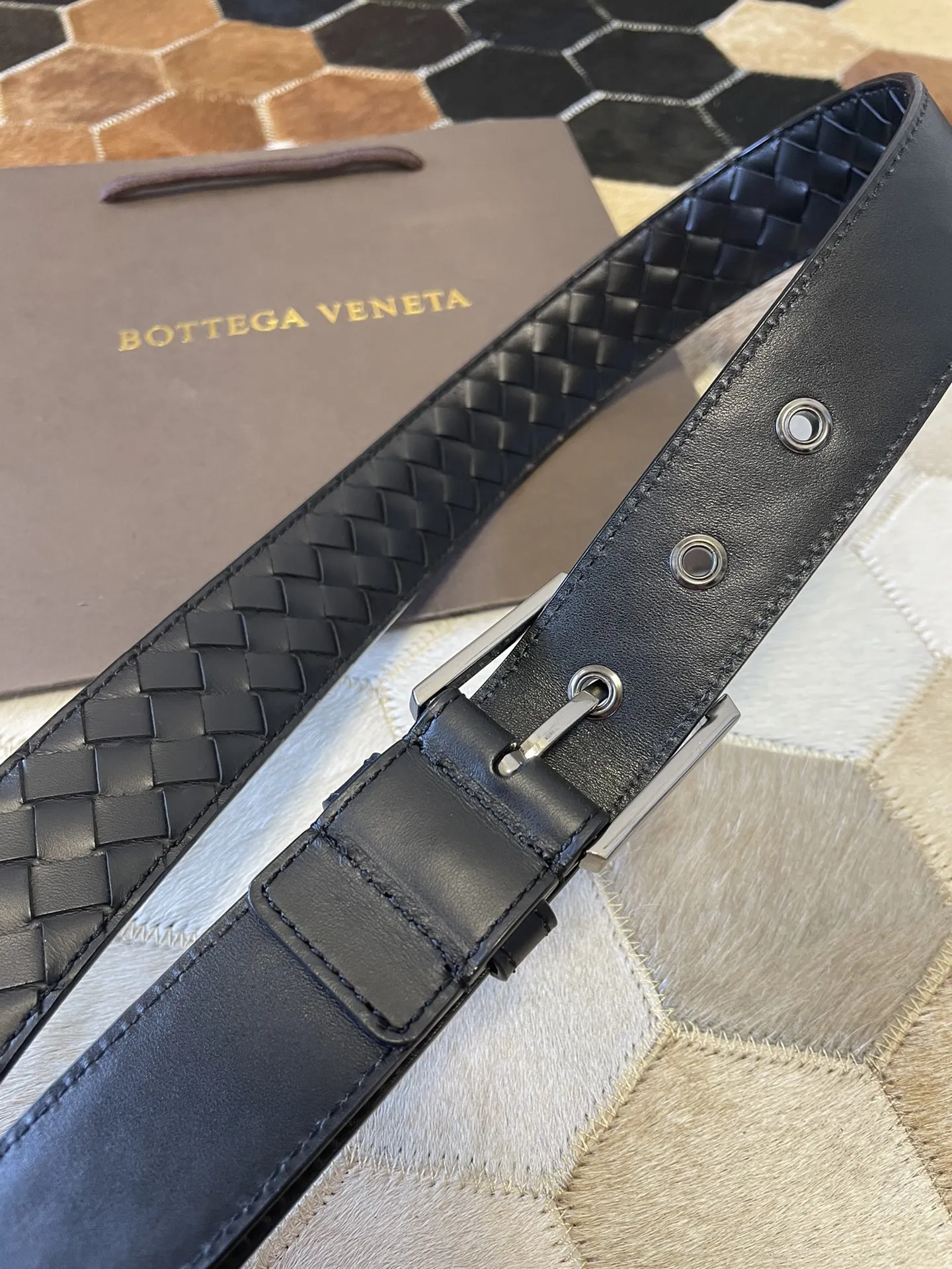 BOTTEGA VENETA Мужской ремень из натуральной кожи BOTTEGA VENETA Мужской ремень из натуральной кожи