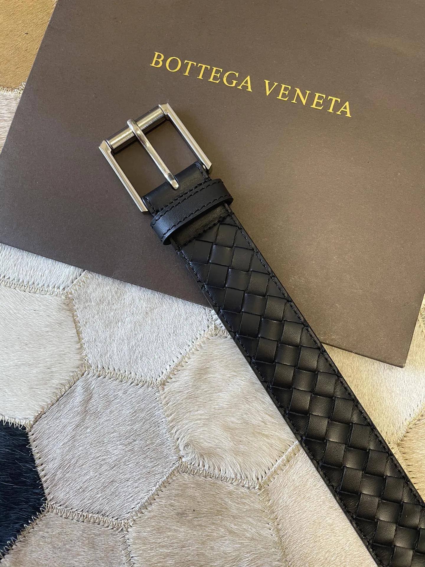 BOTTEGA VENETA Мужской ремень из натуральной кожи BOTTEGA VENETA Мужской ремень из натуральной кожи