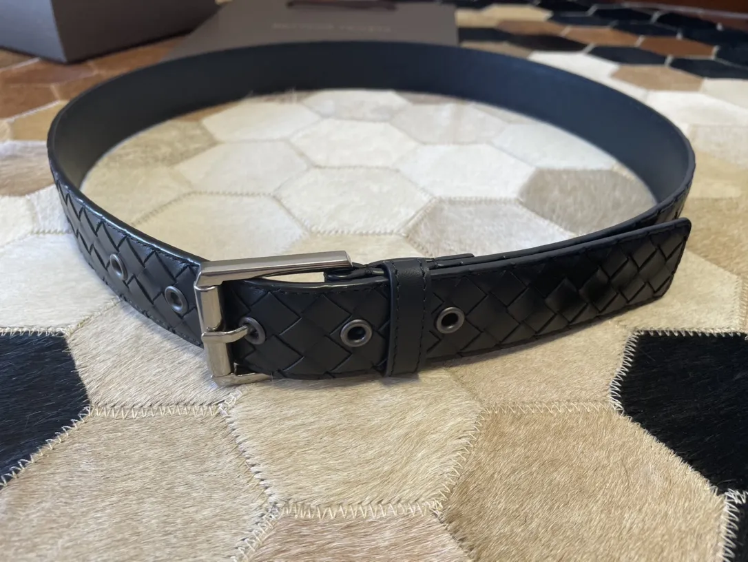 BOTTEGA VENETA Мужской ремень из натуральной кожи BOTTEGA VENETA Мужской ремень из натуральной кожи