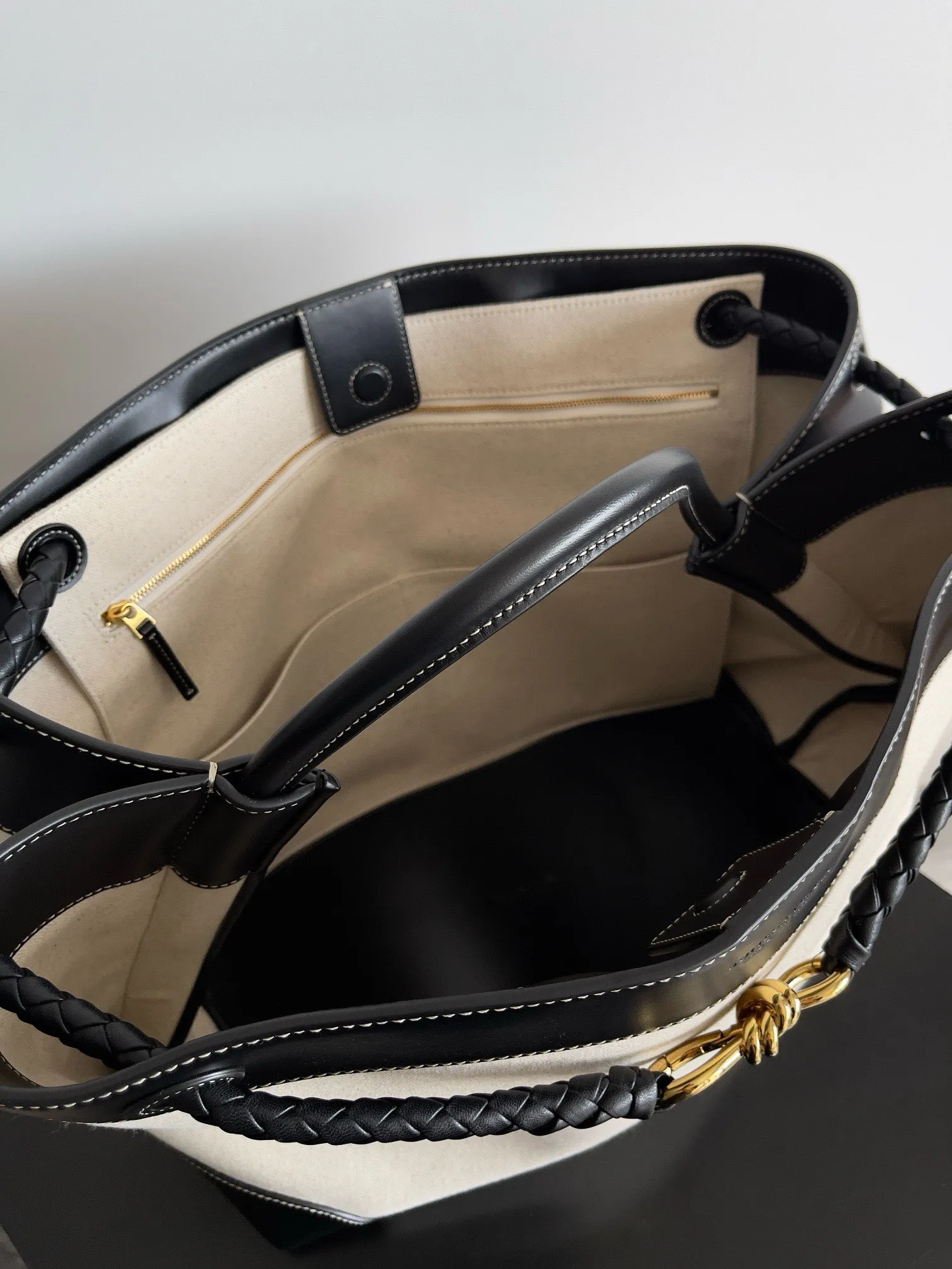 BOTTEGA VENETA Cумка Andiamo комбинированная Large BOTTEGA VENETA Cумка Andiamo комбинированная Large