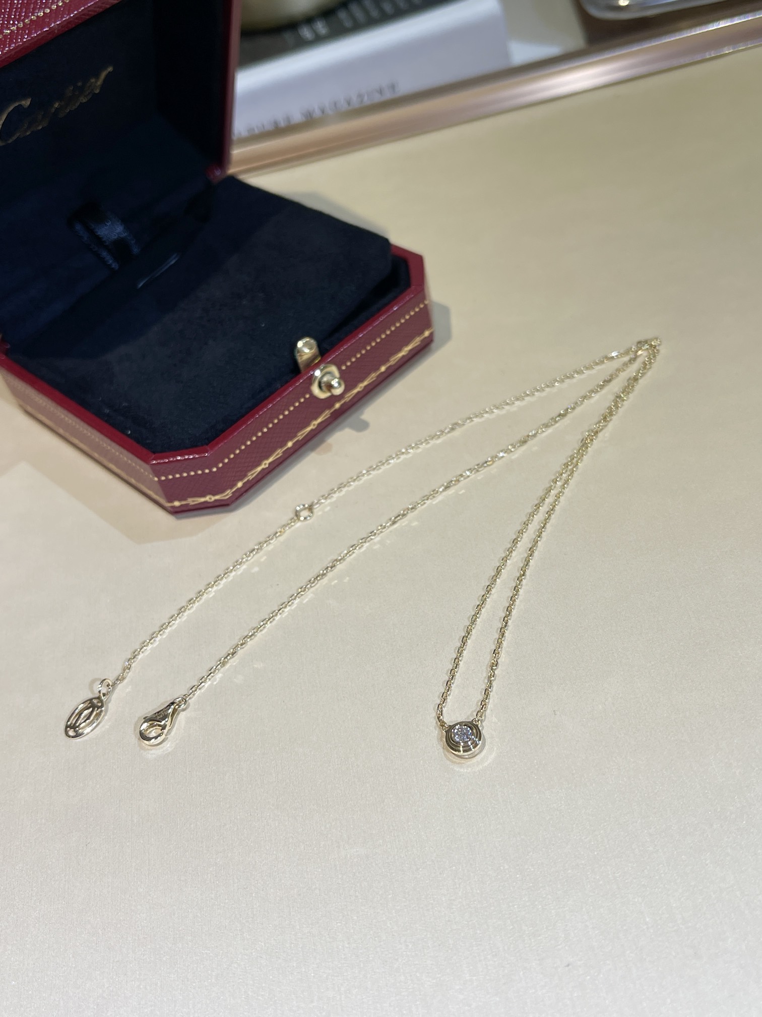 CARTIER Колье Shifen желтое золото и бриллианты CARTIER Колье Shifen желтое золото и бриллианты