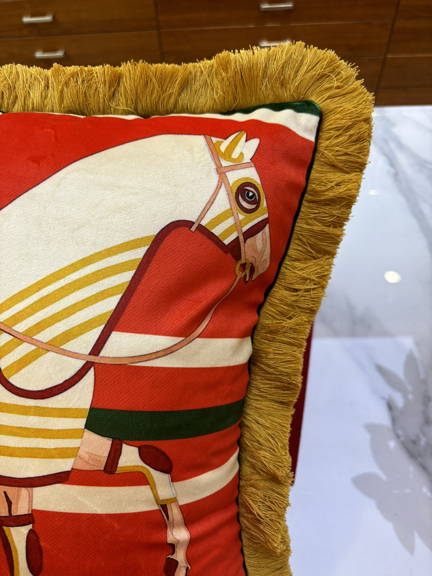 HERMES Подушка из бархата HERMES Подушка из бархата