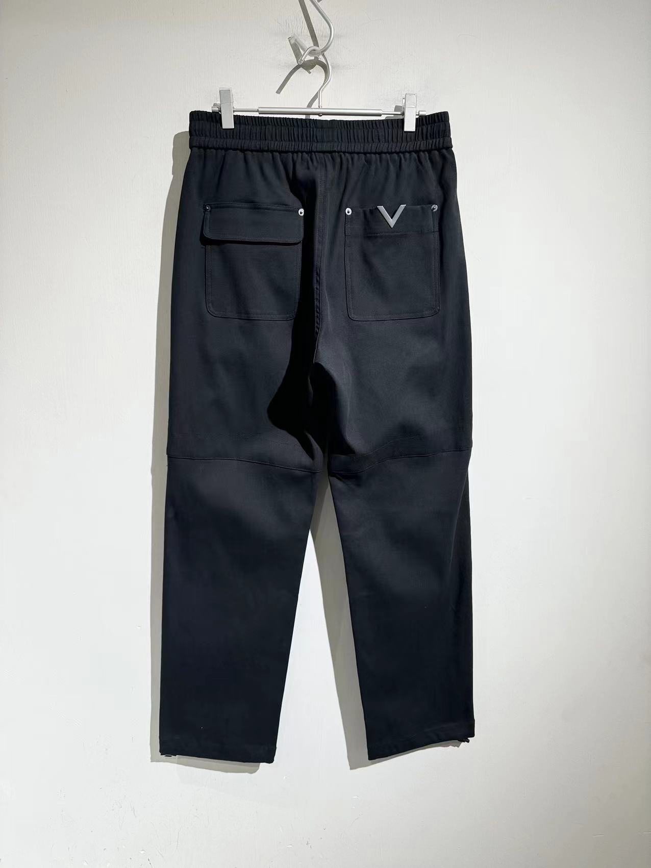 VALENTINO Мужские спортивные брюки VALENTINO Мужские спортивные брюки