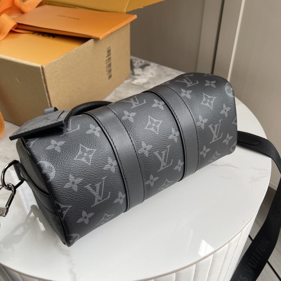 LOUIS VUITTON Мужская сумка M46271 Keepall Bandouliere 25 LOUIS VUITTON Мужская сумка M46271 Keepall Bandouliere 25
