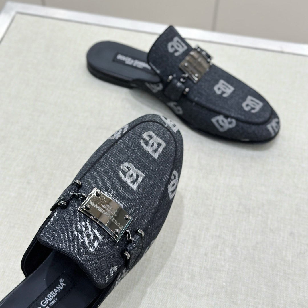 DOLCE & GABBANA Мужские мюли из телячьей кожи DOLCE & GABBANA Мужские мюли из телячьей кожи