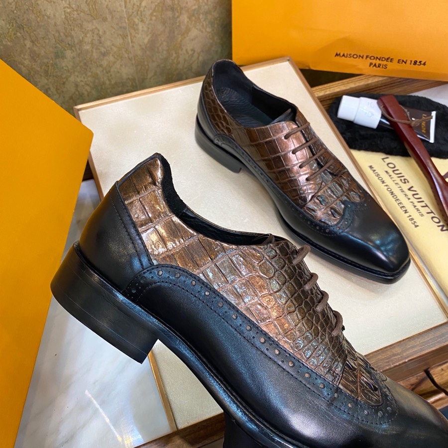 LOUIS VUITTON Мужские туфли из крокодила LOUIS VUITTON Мужские туфли из крокодила