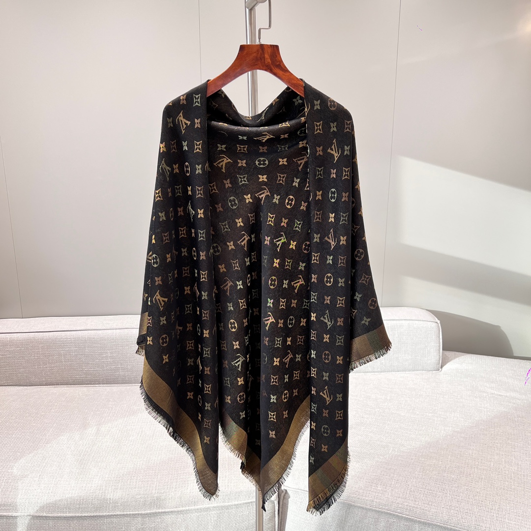 LOUIS VUITTON Шаль So Shine Monogram M71548 LOUIS VUITTON Шаль So Shine Monogram M71548