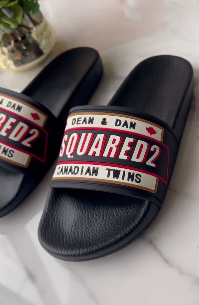 DSQUARED Мужские тапки DSQUARED Мужские тапки