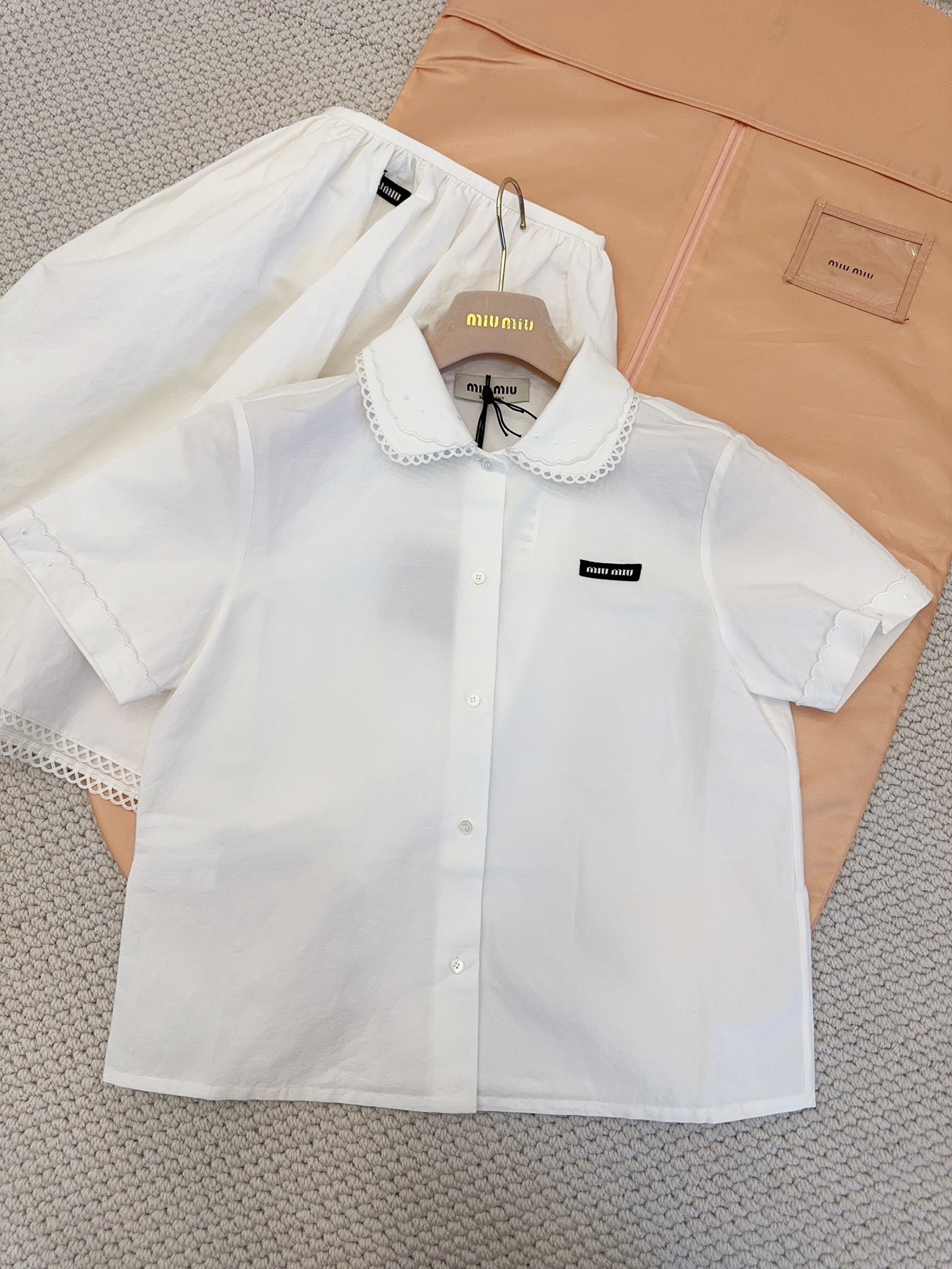 MIU MIU Женская рубашка из льна MIU MIU Женская рубашка из льна