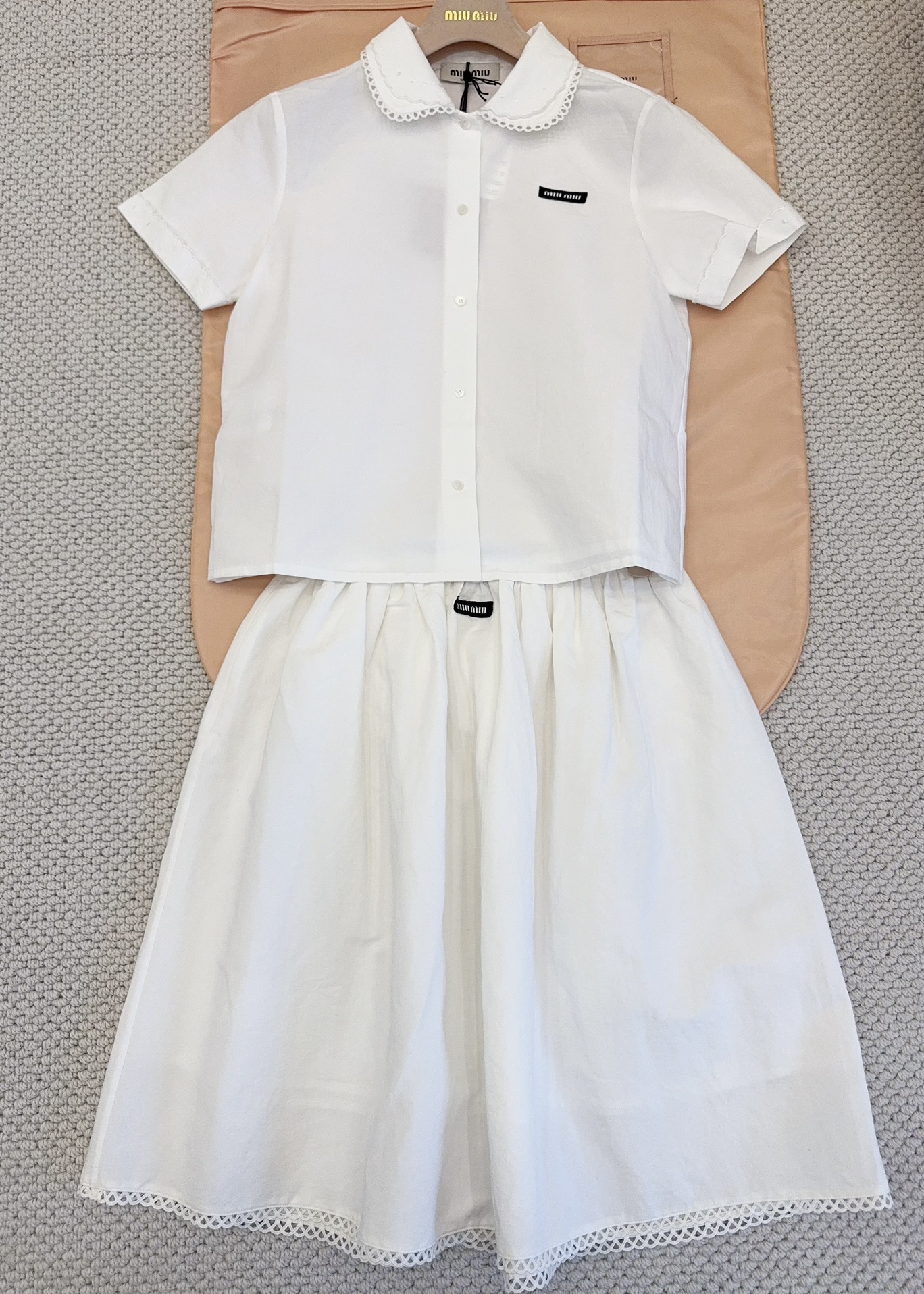 MIU MIU Женская рубашка из льна MIU MIU Женская рубашка из льна