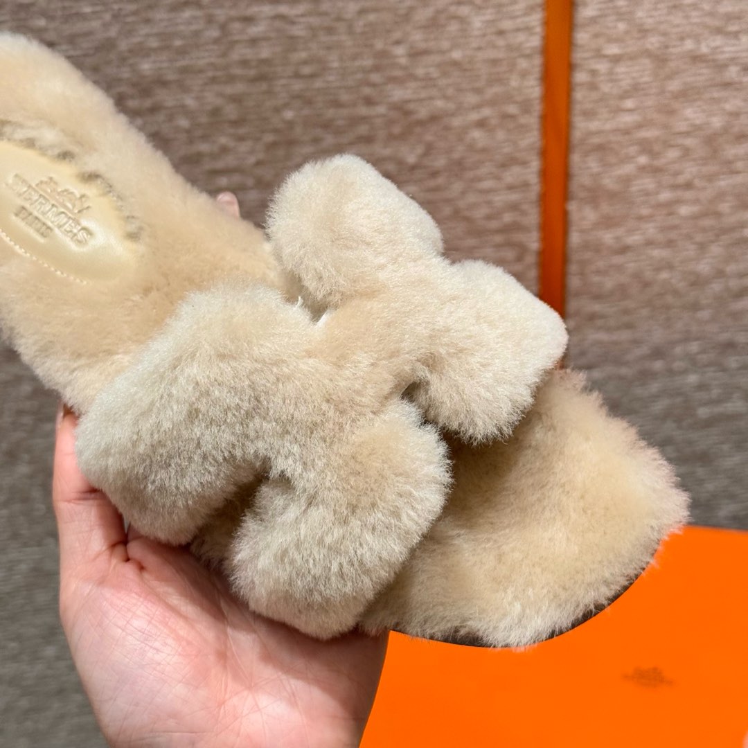 HERMES Женские сандалии Oran из шерсти HERMES Женские сандалии Oran из шерсти