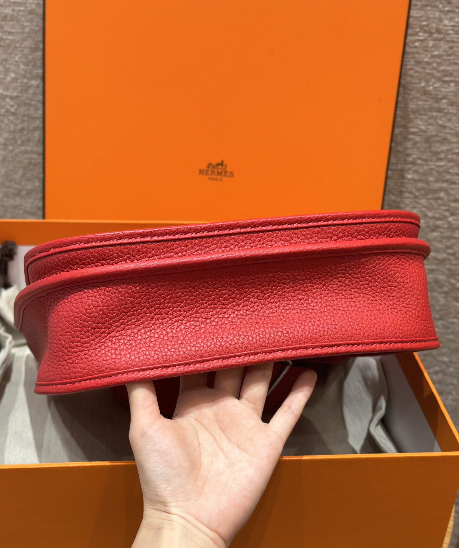 HERMES Женская сумка Evelyne 29 см Q5 Clemence HERMES Женская сумка Evelyne 29 см Q5 Clemence