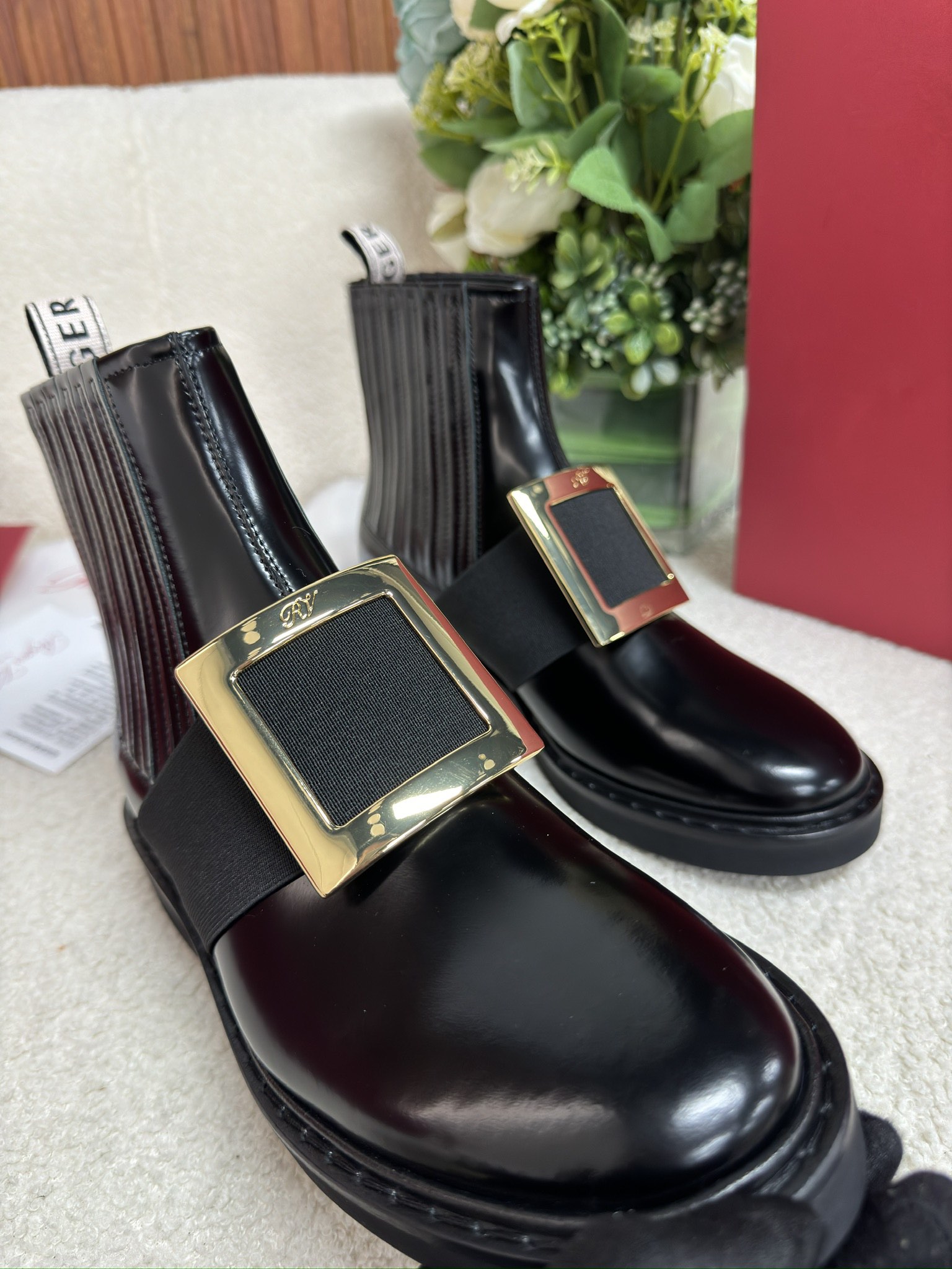 ROGER VIVIER Женские ботинки ROGER VIVIER Женские ботинки