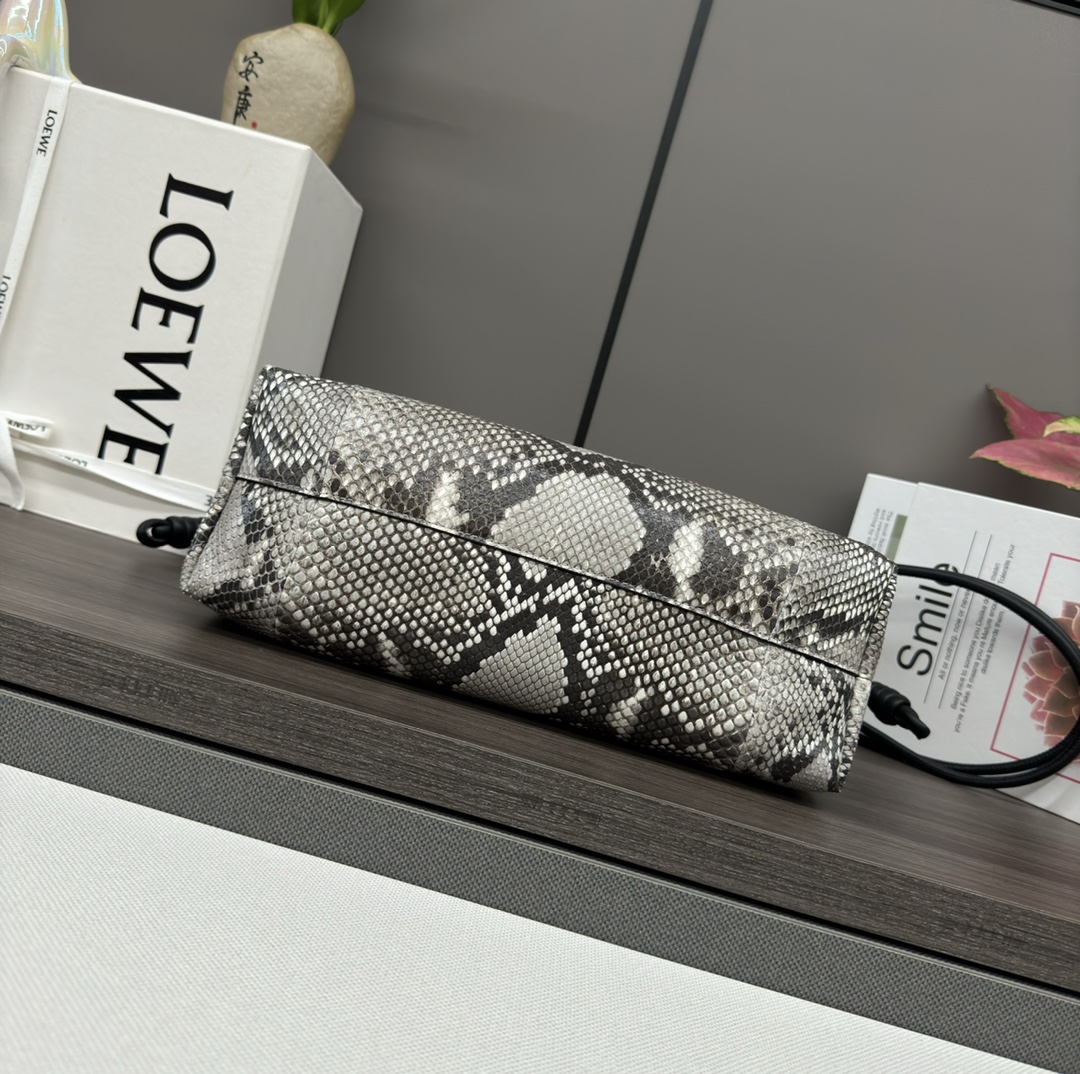 LOEWE Женская сумка Flamenco Purse LOEWE Женская сумка Flamenco Purse