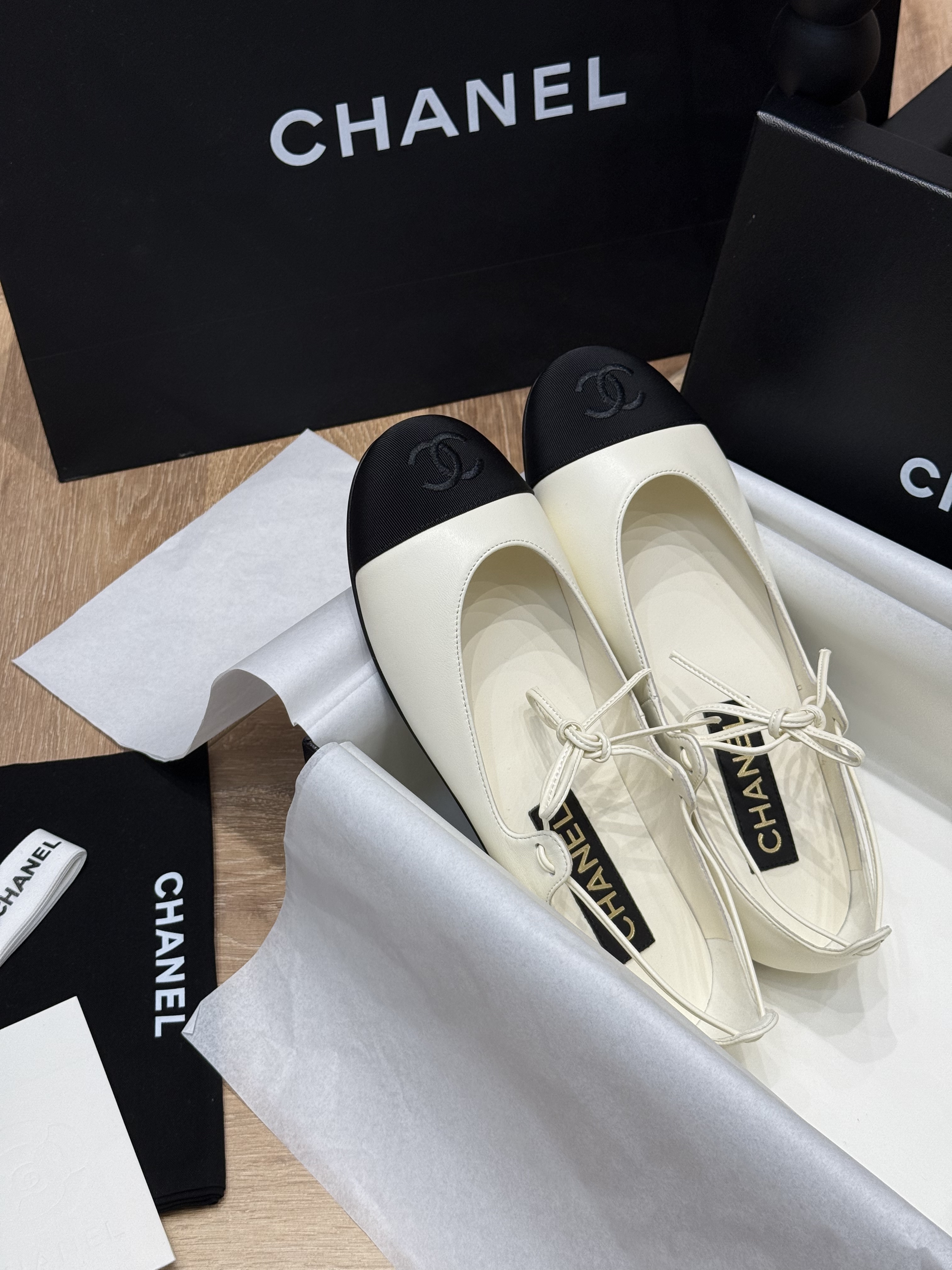 CHANEL Балетки из кожи ягненка CHANEL Балетки из кожи ягненка