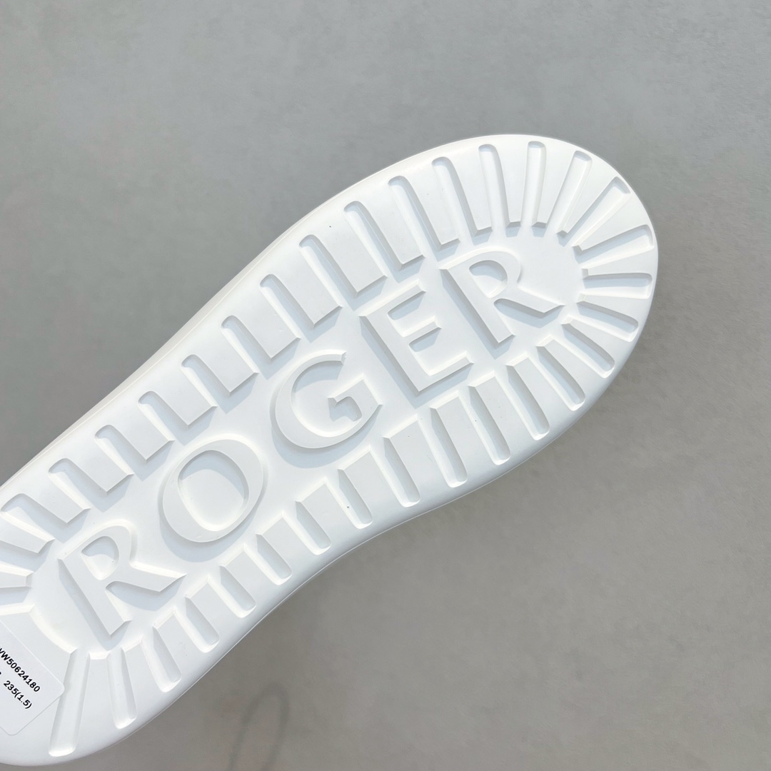 ROGER VIVIER Женские угги на шнуровке ROGER VIVIER Женские угги на шнуровке