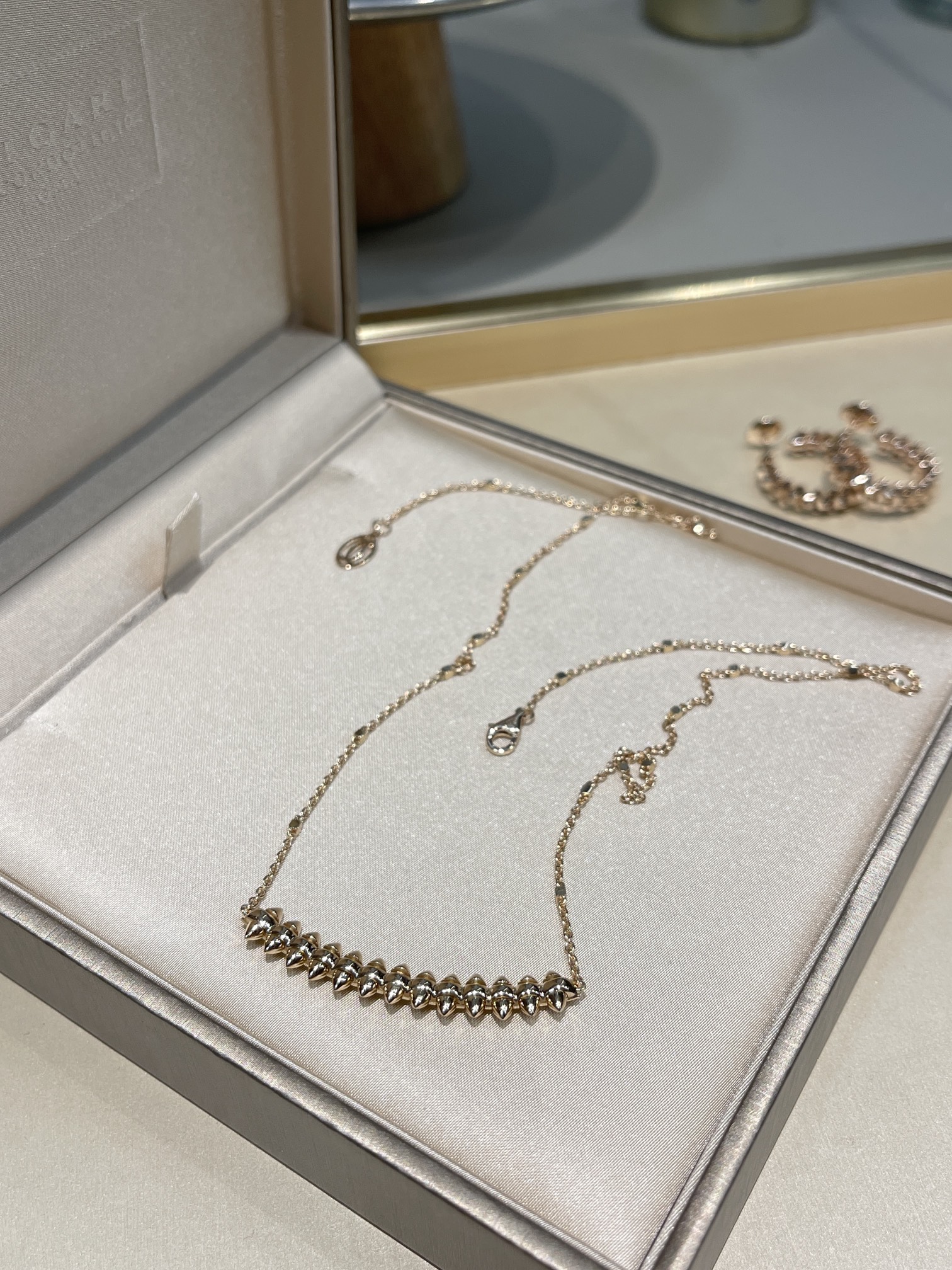 CARTIER Колье Clash из розового золота CARTIER Колье Clash из розового золота