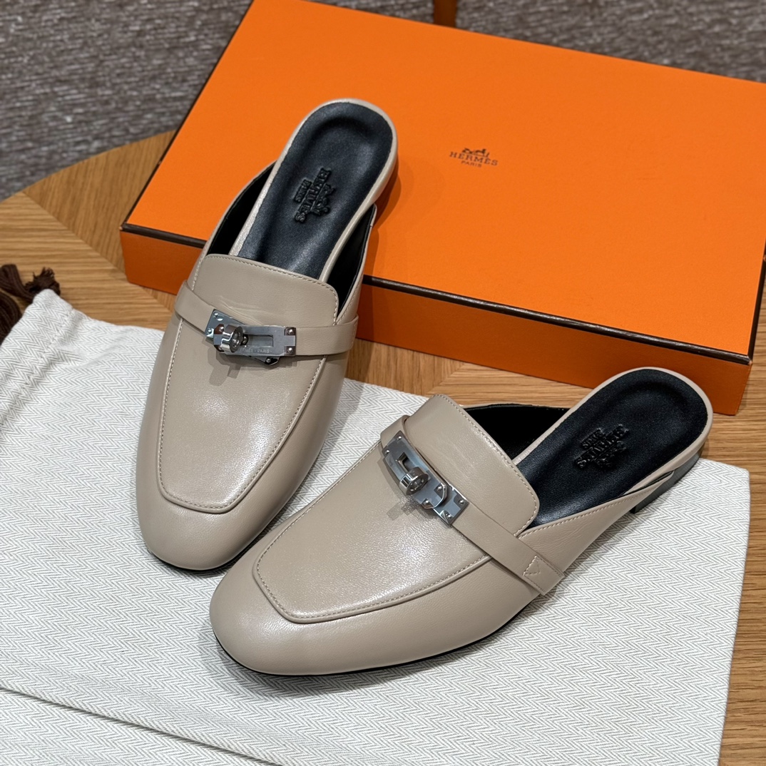 HERMES Женские мюли Oz HERMES Женские мюли Oz