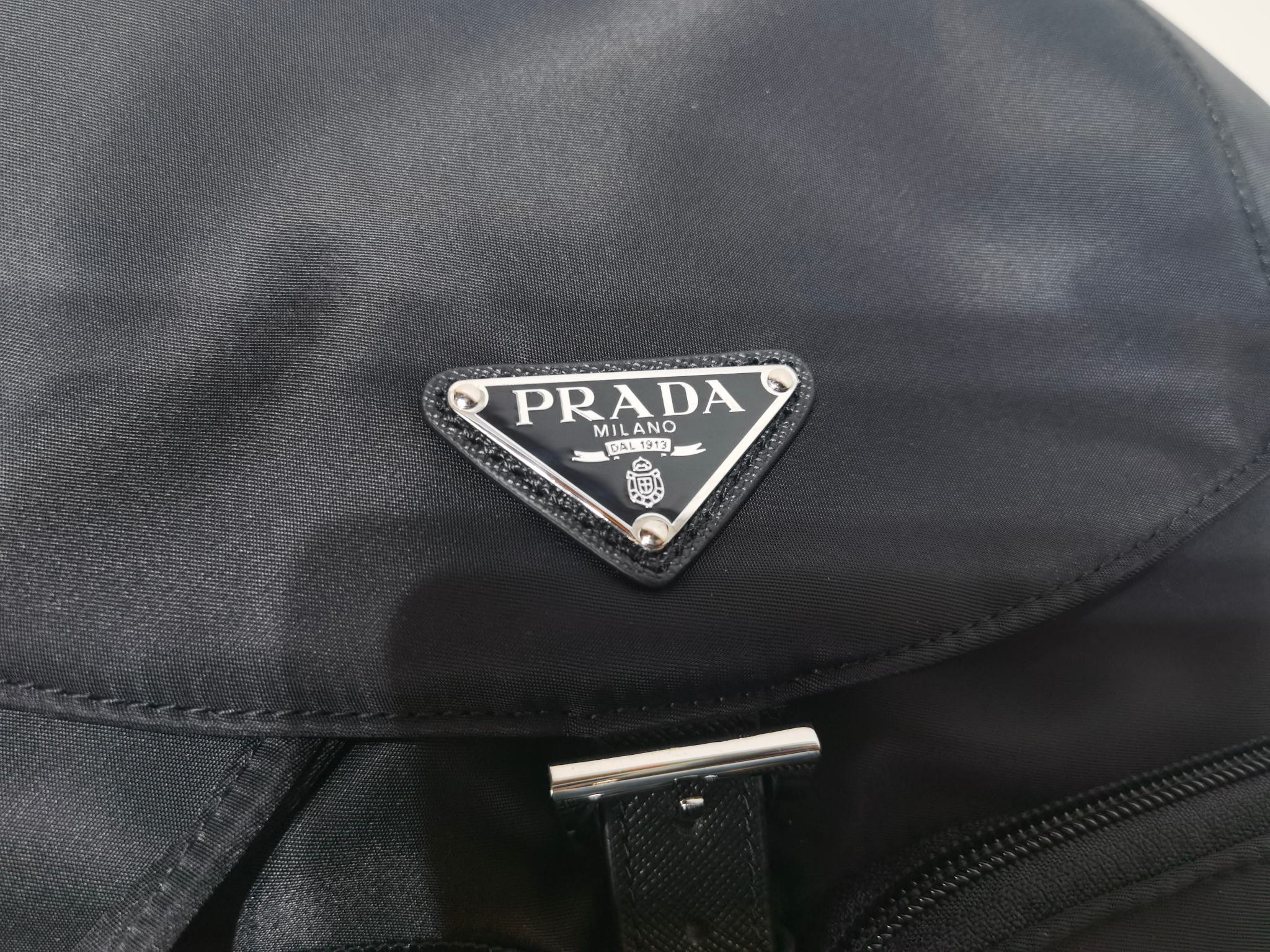 PRADA Женский рюкзак 1BZ005 PRADA Женский рюкзак 1BZ005