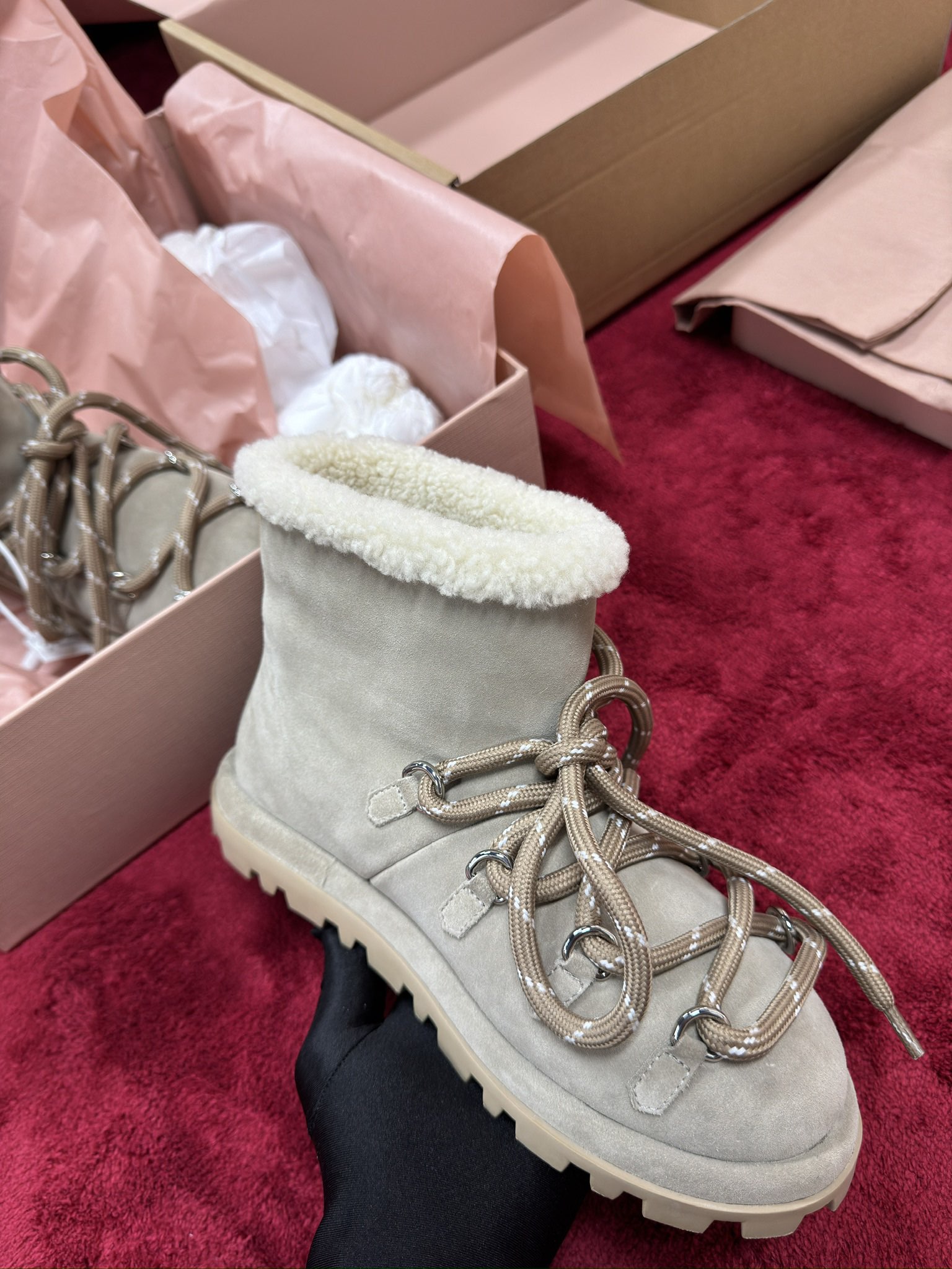 MIU MIU Женские угги MIU MIU Женские угги