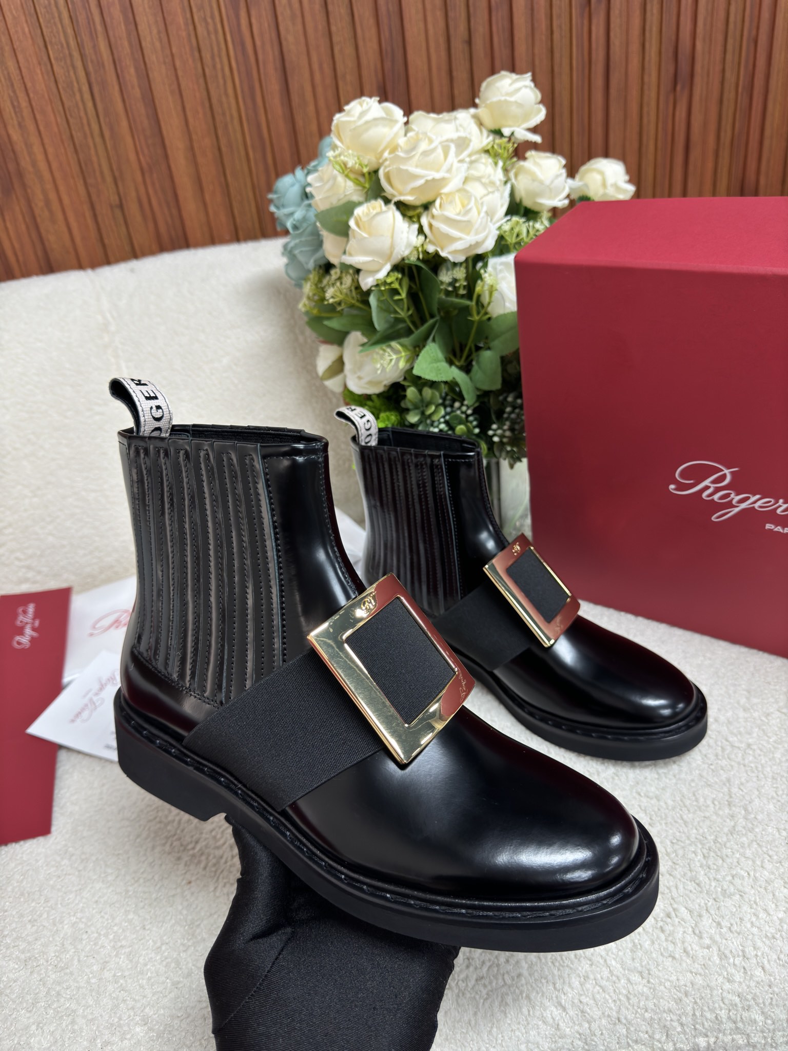 ROGER VIVIER Женские ботинки ROGER VIVIER Женские ботинки