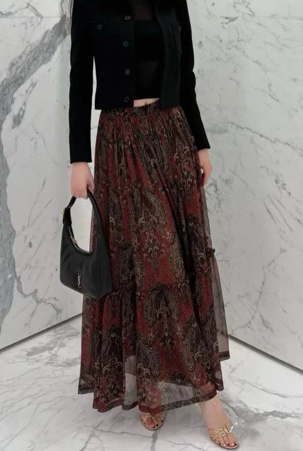 SAINT LAURENT Женская юбка из шелка в ретро винтажном стиле SAINT LAURENT Женская юбка из шелка в ретро винтажном стиле