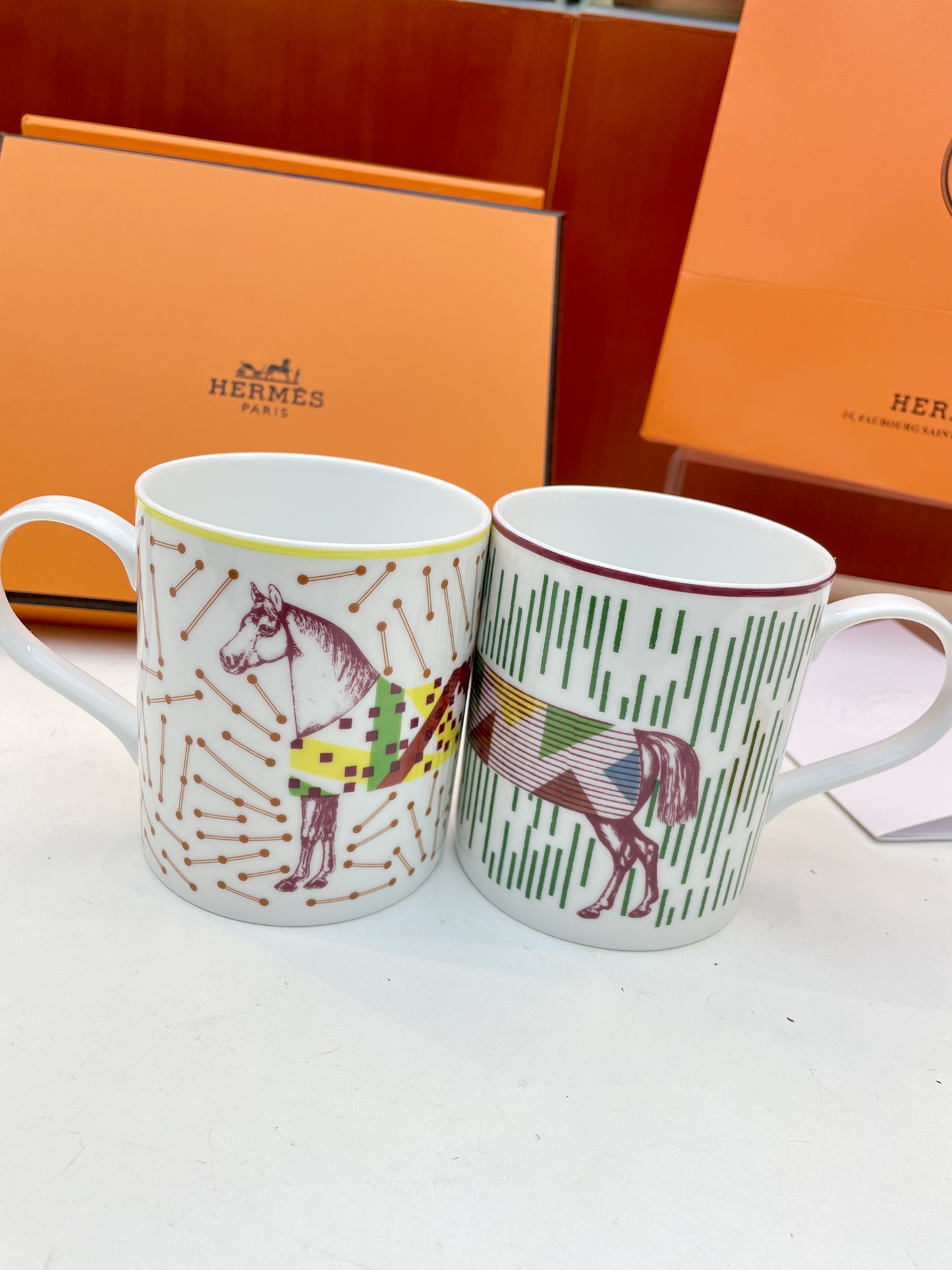 HERMES Набор чашек 2 шт HERMES Набор чашек 2 шт