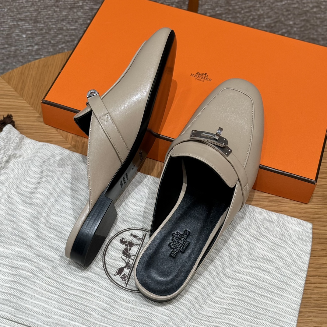 HERMES Женские мюли Oz HERMES Женские мюли Oz