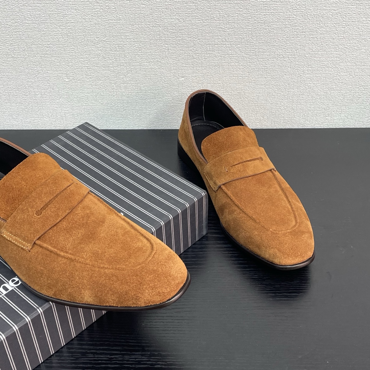 ERMENEGILDO ZEGNA Мужские замшевые лоферы ERMENEGILDO ZEGNA Мужские замшевые лоферы