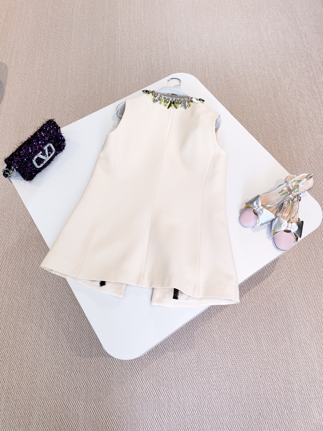 VALENTINO Женский жилет из шелка и шерсти VALENTINO Женский жилет из шелка и шерсти