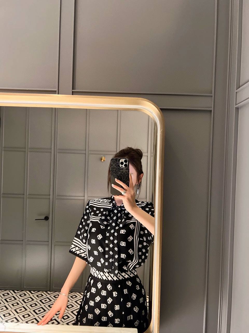 DOLCE & GABBANA Женская блузка DOLCE & GABBANA Женская блузка