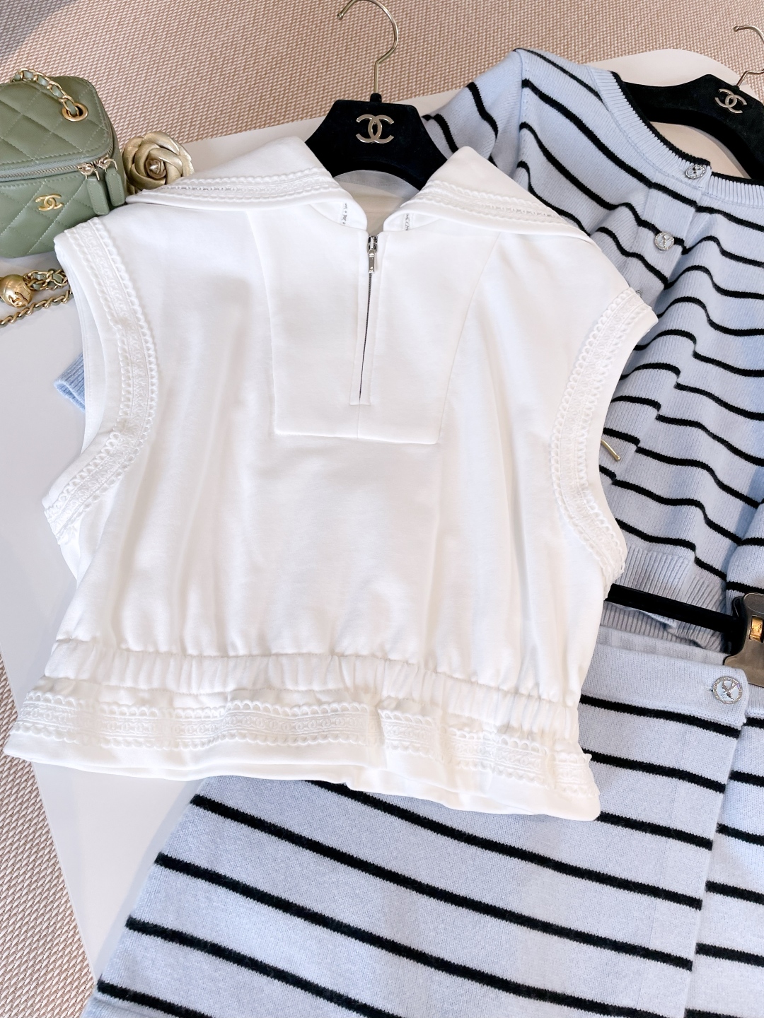 CHANEL Женский топ CHANEL Женский топ