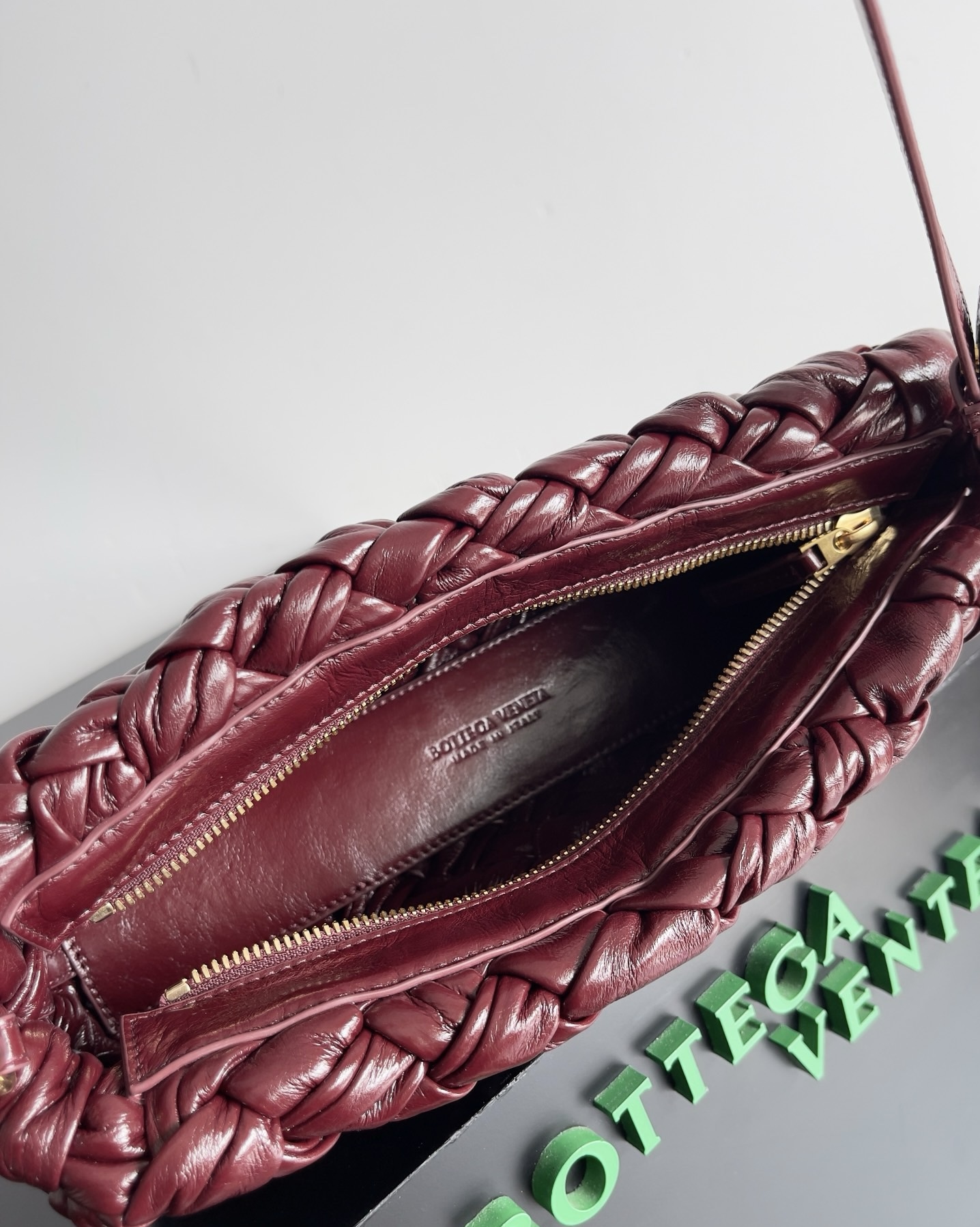 BOTTEGA VENETA Сумка Kalimero BOTTEGA VENETA Сумка Kalimero