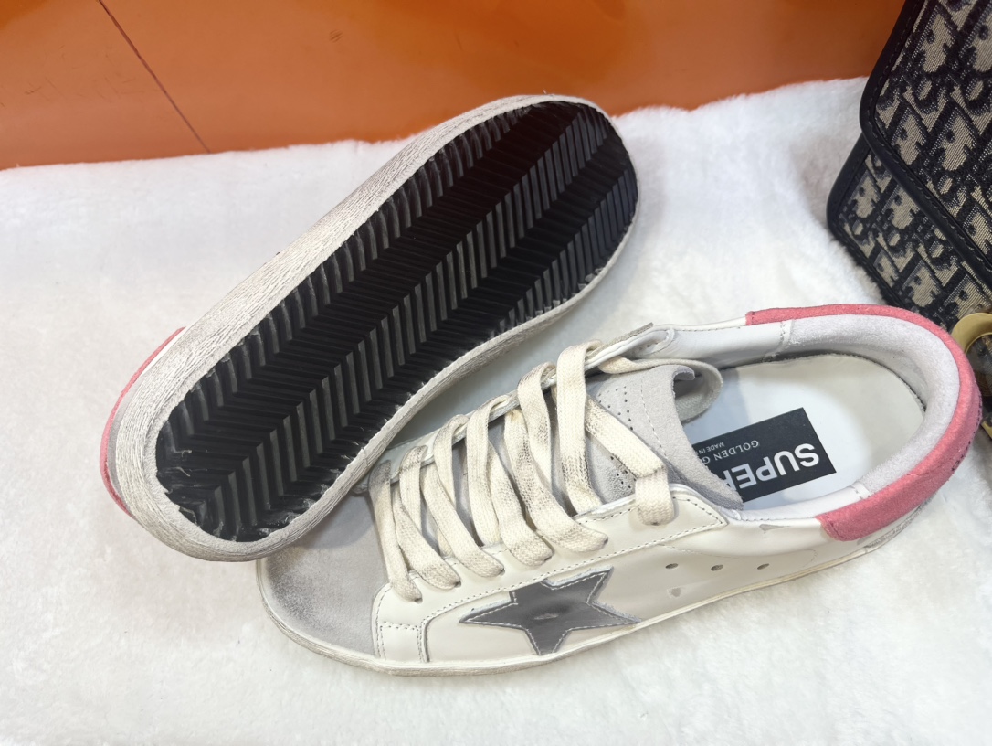 GOLDEN GOOSE Кроссовки Super Star GOLDEN GOOSE Кроссовки Super Star