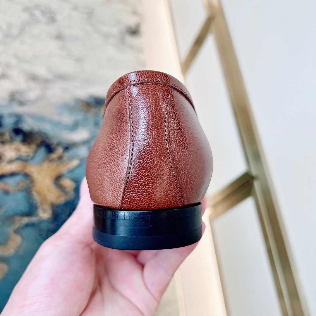 GUCCI Мужские лоферы из овечьей кожи GUCCI Мужские лоферы из овечьей кожи