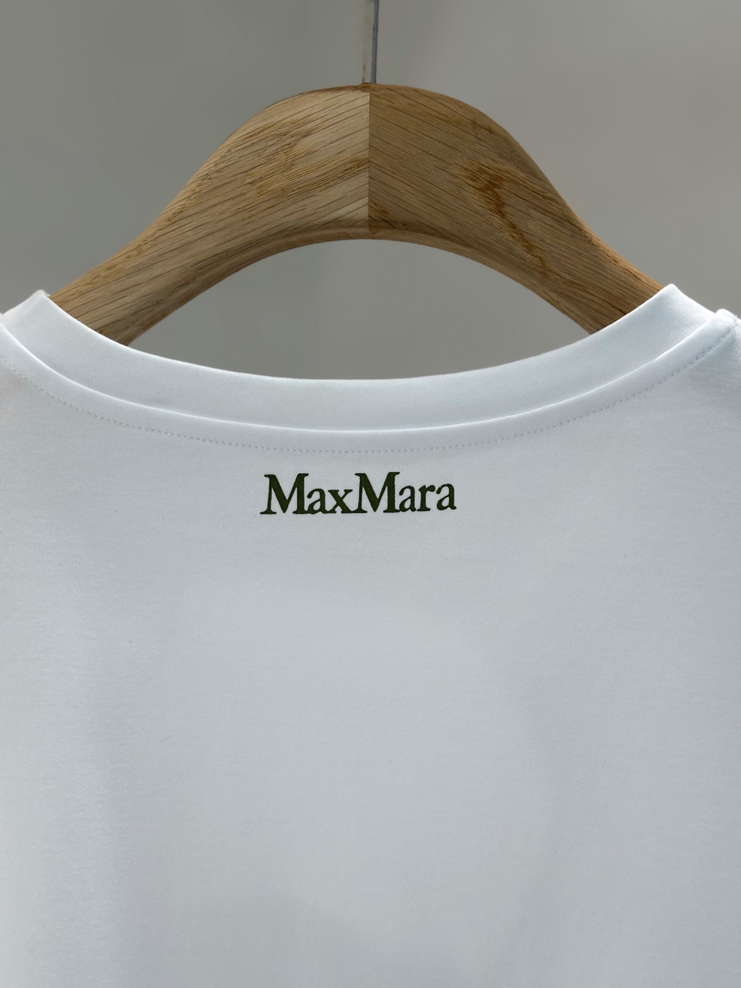 MAX MARA Женская футболка с принтом из хлопка MAX MARA Женская футболка с принтом из хлопка