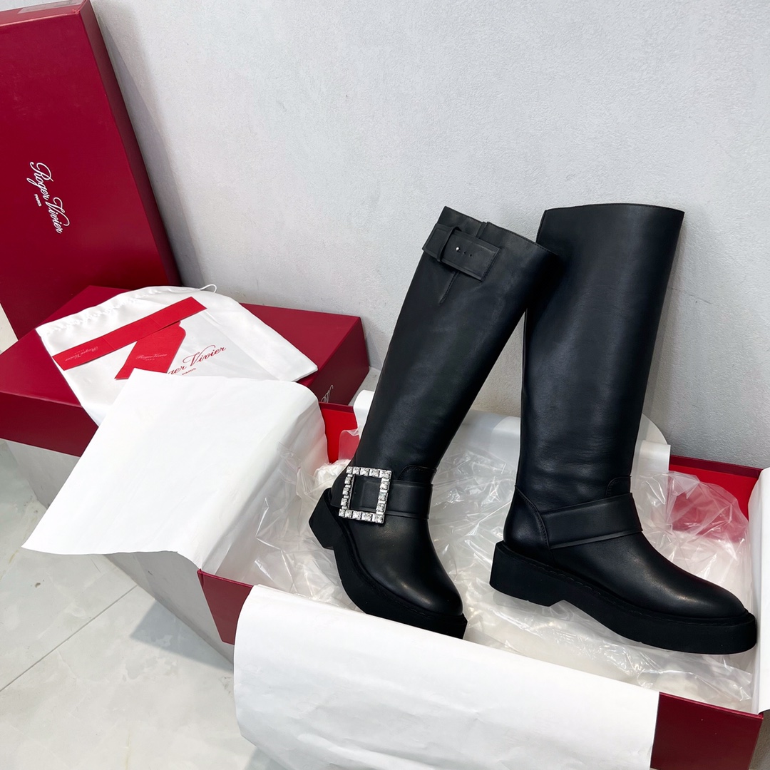 ROGER VIVIER Женские сапоги из коровьей кожи ROGER VIVIER Женские сапоги из коровьей кожи