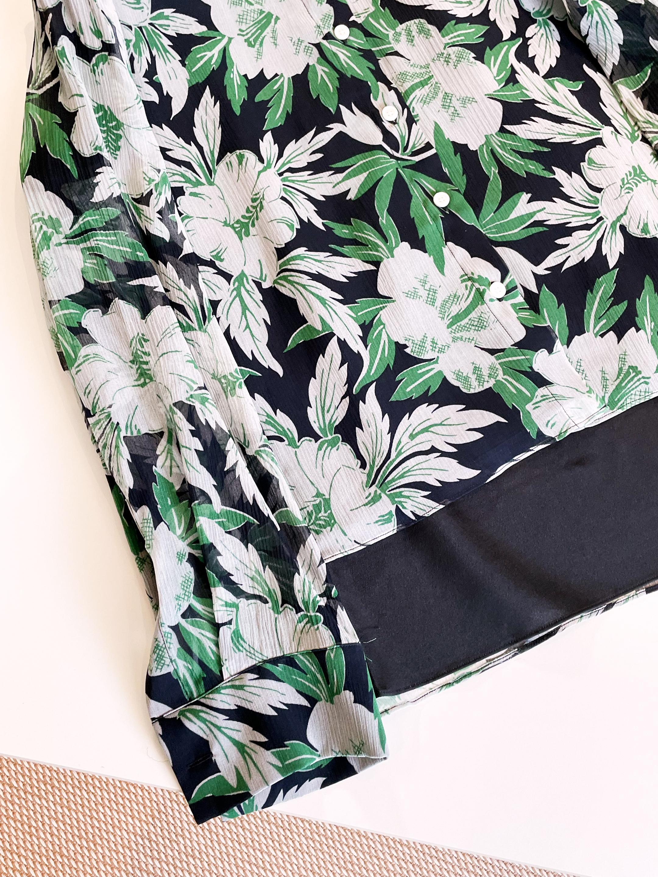 LOEWE Женская рубашка из шелка LOEWE Женская рубашка из шелка