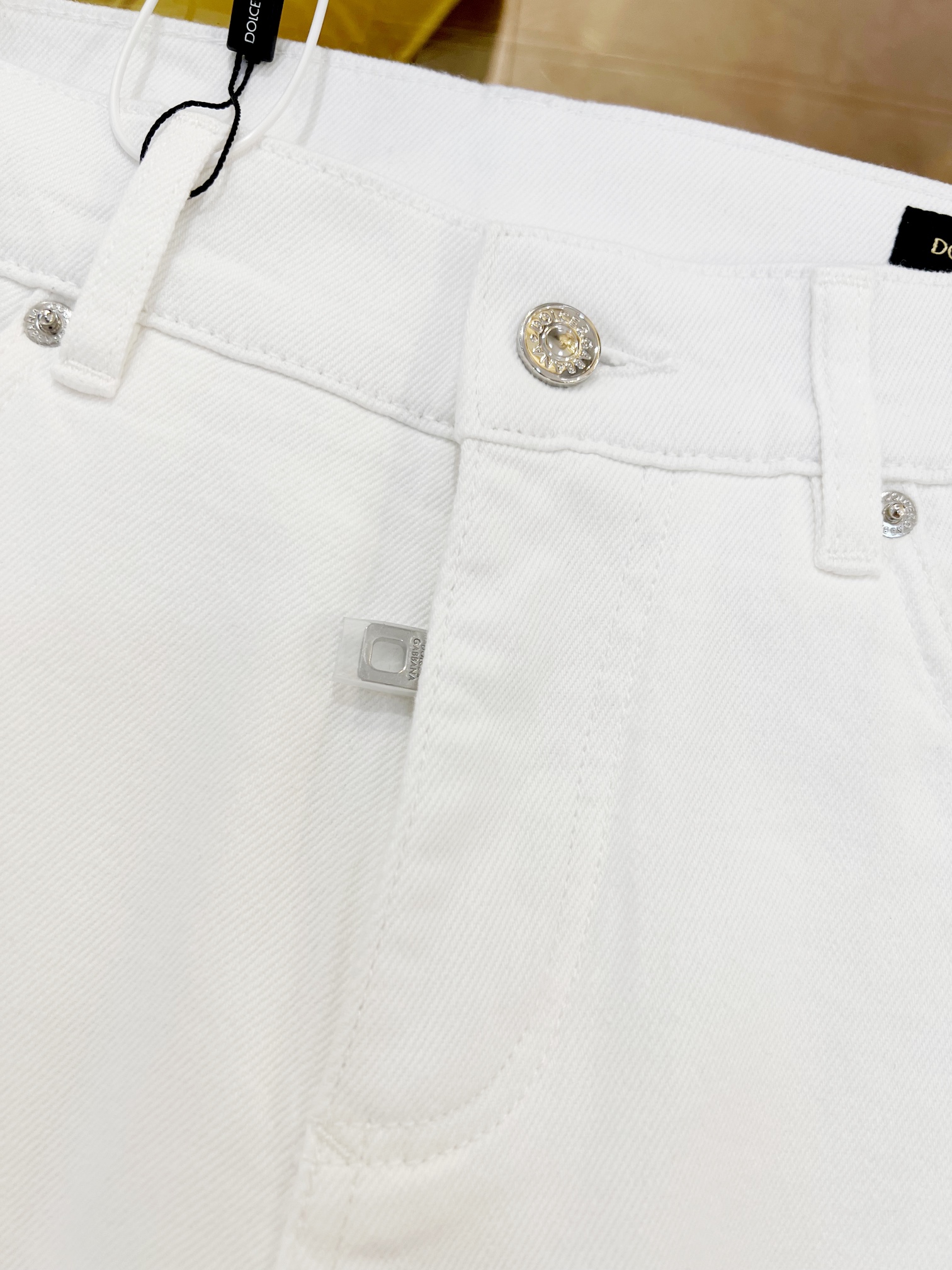 DOLCE & GABBANA Мужские белые брюки из денима DOLCE & GABBANA Мужские белые брюки из денима