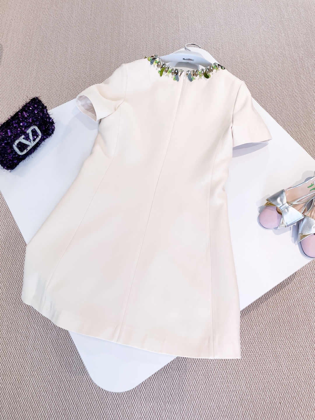 VALENTINO Женское платье из шелка и шерсти VALENTINO Женское платье из шелка и шерсти