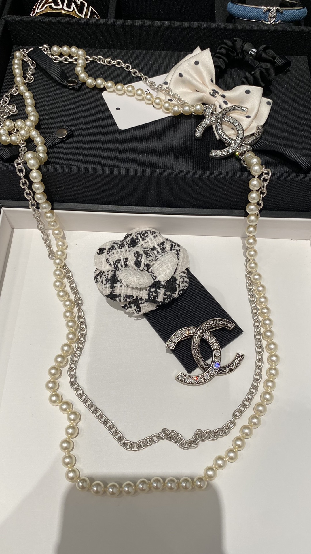 CHANEL Женское двойное колье CHANEL Женское двойное колье